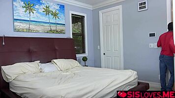 dani blue and sophia sweet raid stepbro's room for lesbian fun 😈