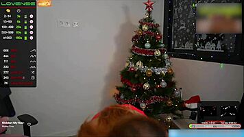 Camgirl christmas with big toys in tight pussy