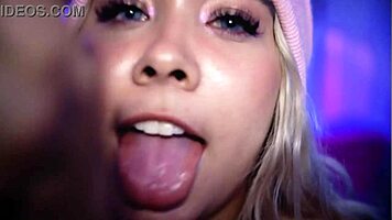 Check out this pretty teen 18+ sucking cock up close! 😍