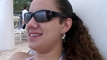 Amateur Young 18+ Girl Strips Out of Bikini
