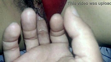 Xxx vecina en pervertida navidad con pussy mojada