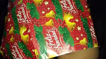 Stepsister Packs Ass For Christmas Cumshot