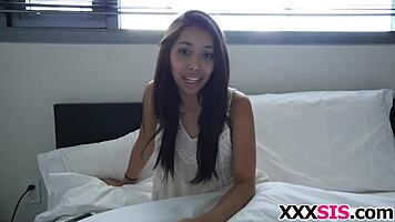 Stepsis Jasmine Summers Gets Filled with a Monster Cock in Homemade Action