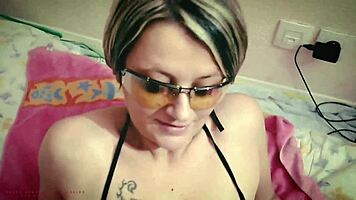 karina milf’s first amateur vid... pissing in pussy and cum inside! 100 real! 😲