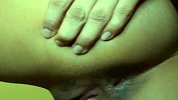 Teen 18+ Pussy Play in Bathroom. Watch Her SOLO MASTURBATION Now!