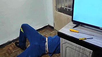 called electrician, paid with sex
