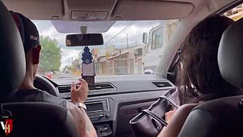 Motorista fodendo novinha peituda com natural tits