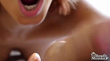 Veronica Leal Blows Mind with Deepthroat