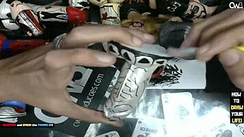 it's time to finish painting the little 18+ grey alien with some dildo art business.