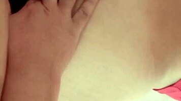 follando profundo a la puta de mi sobrina en doggystyle