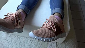Kristy shows off new sneakers in close-up fetish
