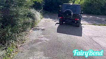 who helps with this car breakdown? 😏 deepthroat action