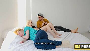 porn girl turns stepbrother on 😏