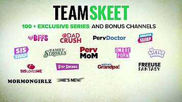 River Needs Sexy Bikinis For Caribbean Cruise With Stepfamily