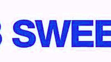 cortney weiss gives a footjob to her partner