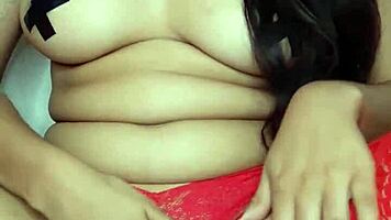 Novinha provocando o f� de calcinha vermelha bunda gigante raissa conte peladinha