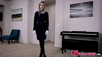 Sistercums Com: Allie Nicole Blowjobs Her Not-Brother in POV