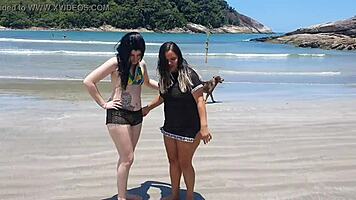 Com Minha Namorada Paty Bumbum De Férias Na Praia Com Grande Bunda