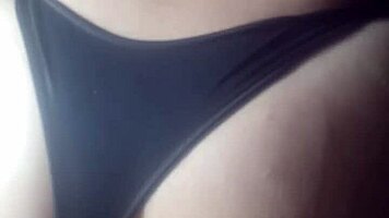 Con mi amante nos gusta grabarnos follando y mostrando el culo