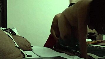 Wife enjoys big tits and ass while husband works 😘