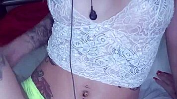 Rachell miranda guides your masturbation with her sexy body 😘