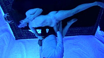 Gigi Breeze Blacklight Massage Top 2