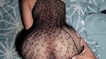 what a beautiful ass the brunette i hired has 😘