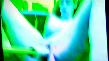 Out of dis world orgasm on dildo