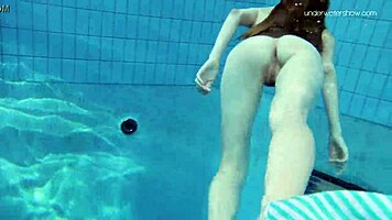 Anna Netrebko Underwater Lesbian Scene