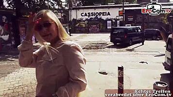 Deutsche Blonde Teen 18+ mit Großen Titten in Öffentlicher Bar Gefickt