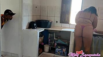 bbw girl couldn't resist me in towel 😍 led to hot creampie.