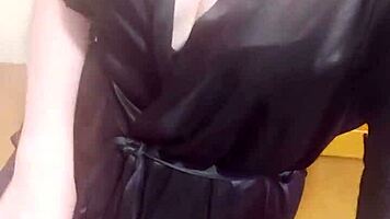 older wife gets horny and films close-up fingering for husband 😘