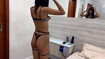 Wild Action with Novinha at Motel Caricia! Two Studs Pound Her Hard!