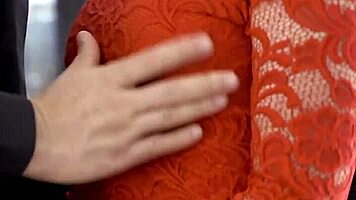 Mona Blue Gives Handy Handjob to Customer in Private