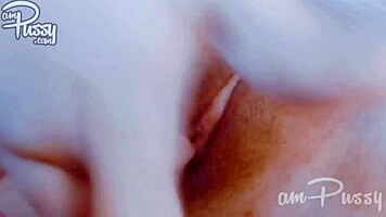 Amateur asian pussy fingering close-up