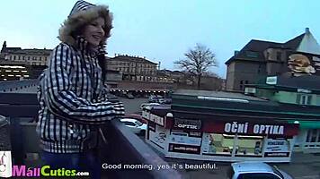 Mallcuties showcases Czech amateurs banging on streets