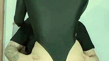 I fucked a little schoolgirl otaku slut in maid cosplay, showing her ass while riding my cock