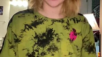 Petite amateur slut orgasms twice while dirty talking and masturbating for customer