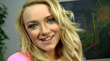 petite slut carmen callaway suckoff