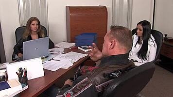 Teen 18+ Undergoes Anal Sex And Cumshot In Police Department