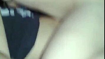 muy perrita jovencita empezando los videos ricos