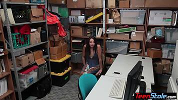 Stunning Thief Caught And Analyzed By LP Officer!