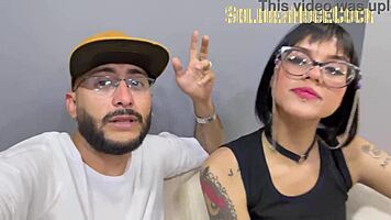 Tattooed girl deepthroats in debut