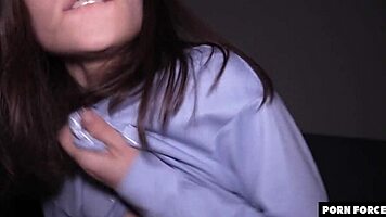 Girlfriend Penetrated Wildly On Sofa