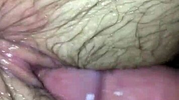 Old and young couple fucking with condom in homemade video 😈