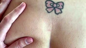 want dj brisa to sit on your face?