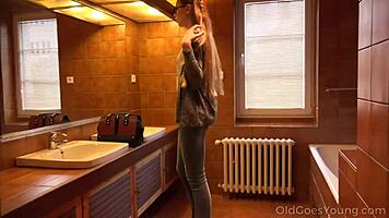 Old man meets young babe on the couch