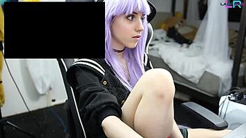 teen masturbates while playing league of legends