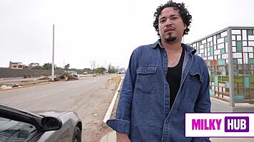 Luisito unboxes Kari Love's big ass and fucks her! 😘