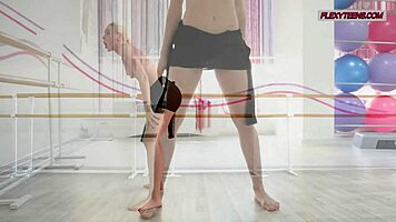 Blonde Teen 18+ Sigarga Does HOT SPREADS in Flexible Yoga Poses